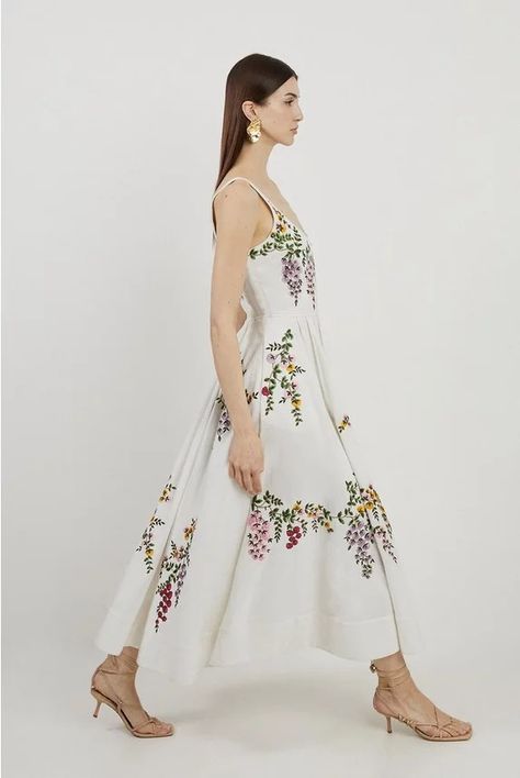 Floral Dresses for Women | Karen Millen Floral Dresses For Women, Heels Floral, Tall Maxi Dress, Leather Jacket Dress, Outfits For Mexico, Spring Wedding Guest Dress, Ibiza Outfits, Petite Business Casual, Fall Wedding Guest Dress