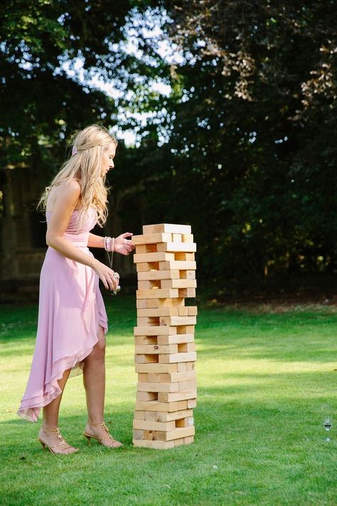 Giant Garden Games, Outdoor Wedding Games, Wedding Lawn, Lawn Games Wedding, Diy Your Wedding, Giant Jenga, Garden Games, Summer Lawn, Lawn Games