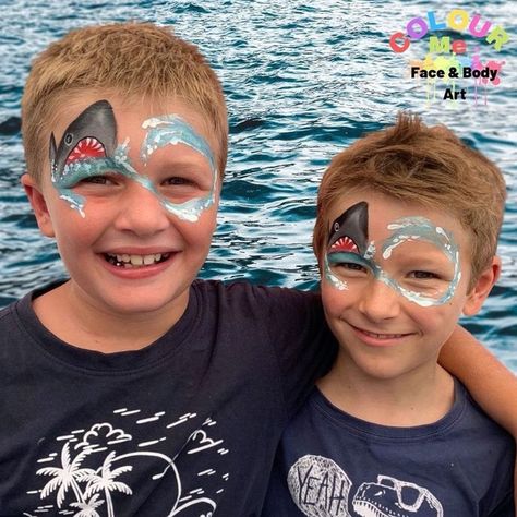 Gold Face Paint, Fairy Face Paint, Animal Face Paintings, Festival Face Paint, Face Painting Tips, Face Painting For Boys, Adult Face Painting, Christmas Face Painting, Festival Face