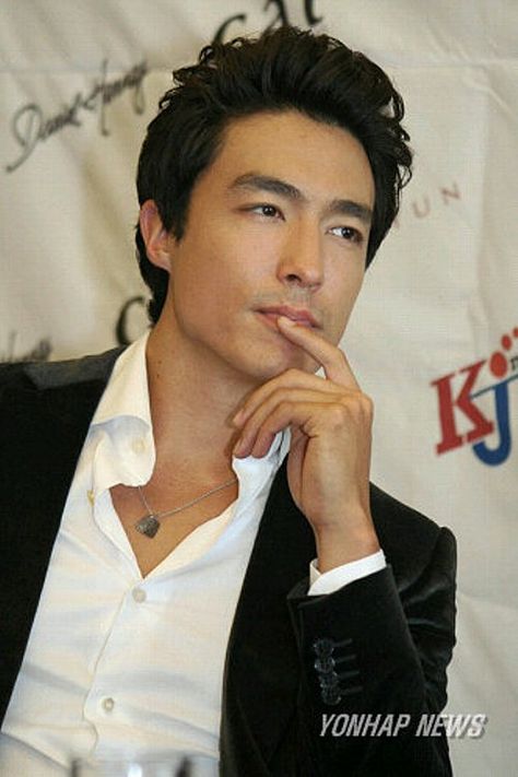 Daniel Henney: X-Men & Hawaii Five-O - Yummy! ATL Thoughts Daniel Henny, Daniel Henney, Handsome Celebrities, Hey Handsome, Hot Asian Men, Handsome Actors, Actor Model, Most Beautiful Man, Asian Actors