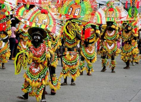 ati-atihan festival image from demotix.com Atiatihan Festival, Sinulog Festival, Kalibo, Hello Kitty Printables, Philippines Culture, Festival Image, Filipino Culture, Banda Aceh, Aesthetic Letters