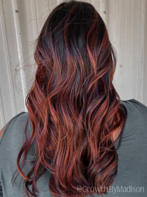 Black to red balayage dark root smudge Burgundy hair copper Root Melt Brunette To Red, Dark Roots Ginger Hair Balayage, Red Hair With Root Smudge, Cowboy Copper Hair Dark Root, Brown Roots Red Hair, Black To Red Balayage, Black To Copper Hair, Dark Roots Red Hair Balayage, Dark Root Smudge