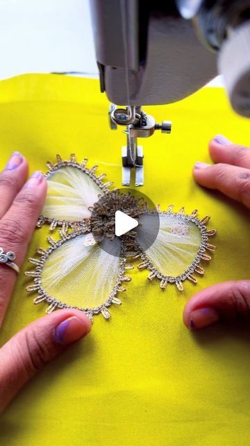 Patchwork Design Ideas, Diy Choli, Net Flowers How To Make, All Over Embroidery Designs, Dress Stitching Ideas, Skincare Routine Order, Patchwork Stitching, Net Flowers, Patchwork Flowers