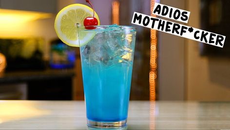 Amf Drink, Tipsy Bartender Recipes, Birthday Cocktails Recipes, Cherry Drink, Blue Drink, Birthday Cocktails, Gin Lemon, Lemon-lime Soda, Blue Drinks