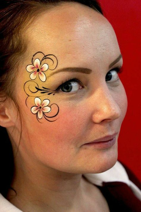 Kids Face Painting Easy, Flower Face Paint, Face Paint Designs, Face Painting Unicorn, Easy Face Painting Designs, Face Painting Flowers, Eye Face Painting, Fairy Face Paint, Festival Face Paint