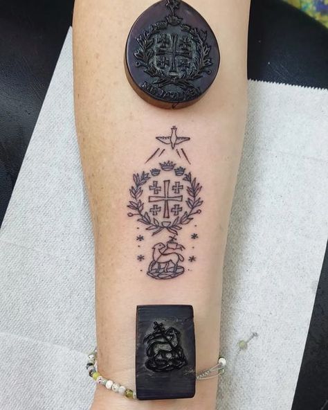 Razzouk Tattoo - Since 1300 on Instagram Patron Saint Tattoo, Catholic Symbols Tattoo, Eucharist Tattoo, Razzouk Tattoo, Holy Tattoos, Tramp Stamps, Saint Tattoo, Catholic Tattoos, Oni Tattoo