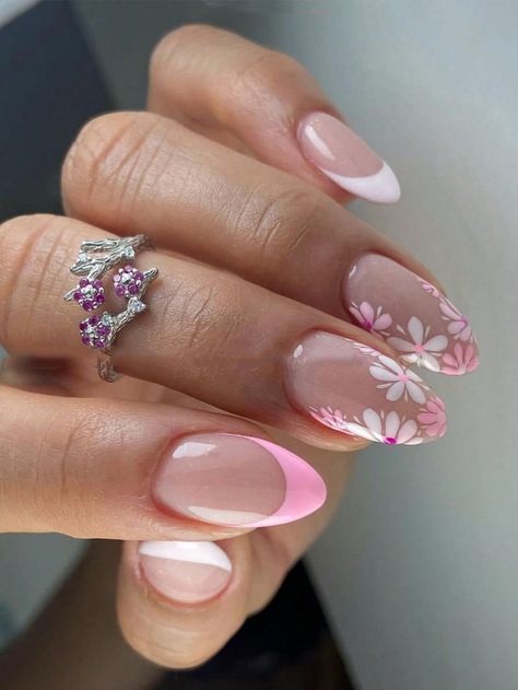 Multicolor  Collar   Colorblock,Plants Bare Nails Embellished   Nail,Hand & Foot Care Pink Flower Nails, Light Pink Nails, Girly Acrylic Nails, Cute Simple Nails, Summery Nails, Almond Nails Designs, Almond Shape, Nagel Inspo, Short Acrylic Nails Designs