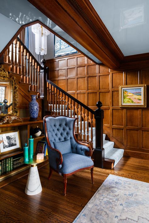 Lighting Design Living Room, Kitchen Design Lighting, Gothic Revival Interior, Bronxville New York, Gothic Revival House, Interior Staircase, Victorian Interior, Revival Architecture, Wallpaper Ceiling