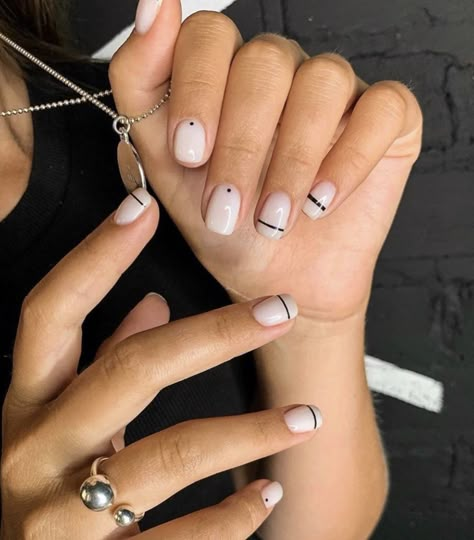 Cute Short Nail Designs, Short Nail Ideas, Grey Nails, Minimal Nails Art, Milky Nails, Cute Short Nails, Subtle Nails, Minimalist Nail Art, Minimal Nails