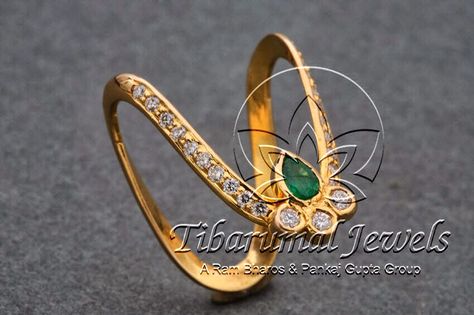 Armband or ring Prathanam Ring Designs Latest, Pathanapu Ring Design, Pradanam Ring Designs, Vanku Rings Gold Latest, Prathanam Ring Designs, Vanku Rings Gold, Vangi Ring, Vanki Designs Jewellery, Wedding Engagement Rings