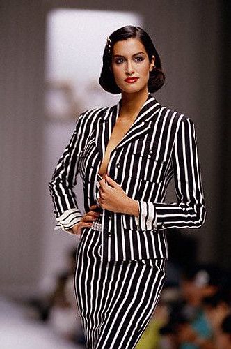 Yasmeen Ghauri, Valentino Runway, Black And White Suit, Badass Outfit, High Fashion Editorial, Fashion 80s, 80s And 90s Fashion, Photo B, Famous Models