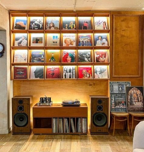 Vinyl Record Furniture, Vinyl Record Room, Audiophile Room, Hifi Room, Music Room Design, Home Music Rooms, Music Corner, Vinyl Room, Record Room