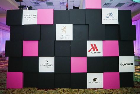 Branding Wall, Stage Inspiration, Ideas For Events, Sport Marketing, Business Launch Party, Event Sponsorship, Donor Recognition, Corporate Events Decoration, Corporate Event Design