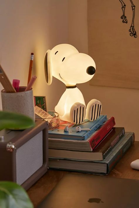 Snoopy Light, Zimmer Diy, Lampe Decoration, Room Deco, Cute Room Decor, Oui Oui, Room Inspiration Bedroom, My New Room, Dream Room