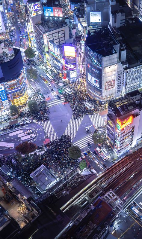 Shibuya Crossing Photography, Tokyo Street Aesthetic, Tokyo Astethic, Japon Wallpaper, Iphone Wallpaper Tokyo, Shibuya Wallpaper, Tokyo Wallpaper, Space World, Japan Wallpaper