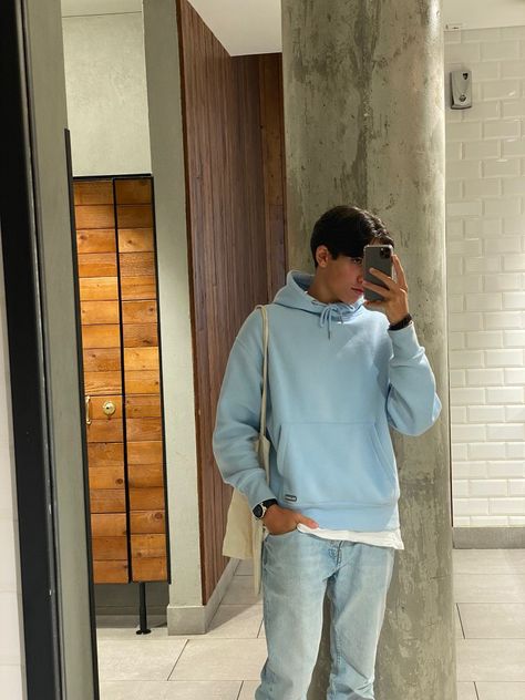 Light Blue Sweatshirt Outfit Men, Light Blue Hoodie Outfit Men, Light Blue Hoodie Outfit, Light Blue Outfit Men, Sweats Outfit Men, Blue Sweatshirt Outfit, Blue Hoodie Outfit, Soft Masc, Sweatshirt Outfit Men