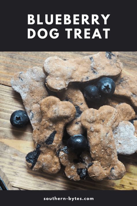 Dog Biscuit Recipe, Peanut Butter And Oats, Blueberry Oats, Crunchy Dog Treats, Homemade Dog Cookies, Pet Treats Recipes, Dog Treats Homemade Easy, Easy Dog Treat Recipes, Dog Biscuits Homemade