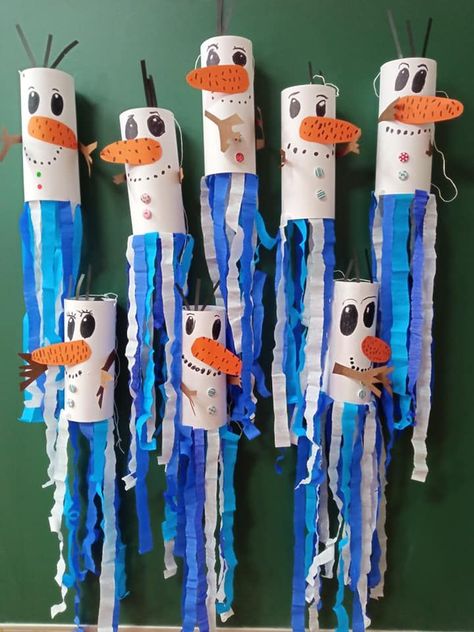 Winter Crafts For Kids Elementary, January Preschool Crafts, Jellyfish Room, Winter Library, Arctic Art, Monkey Room, Winter Crafts Preschool, Preschool Sensory, Winter Art Lesson