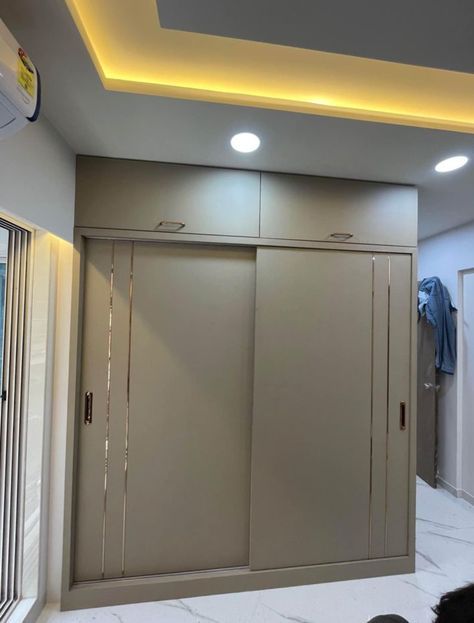 Double Door Almirah Design, Sliding Almari Design Bedroom, Cupboard Ideas Bedroom Sliding Doors, Cupboard Mica Design, Almirah Color Ideas, Sliding Wardrobes For Bedrooms, Bedroom Cupboard Designs Sliding, Wooden Sliding Wardrobe Design, Sliding Cupboard Design Wardrobe