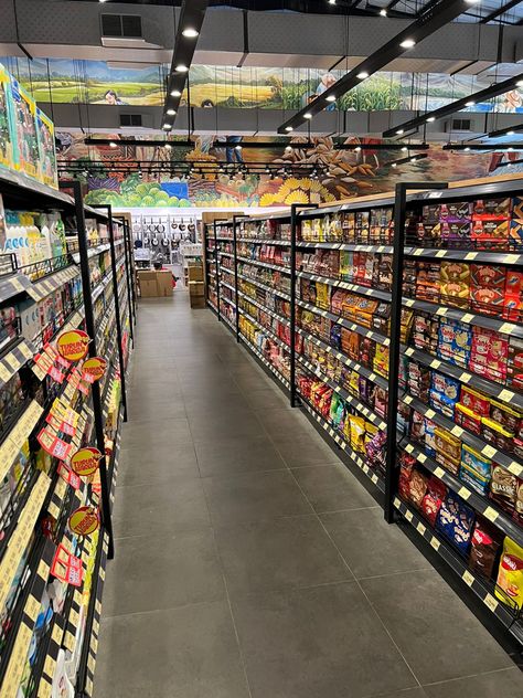 Store Shelves Design, Retail Store Interior Design, Ceiling Grid, Supermarket Design, Supermarket Shelves, Retail Store Interior, Store Design Interior, Store Interior, Modern Shop