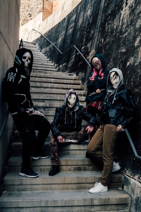 Legion Dbd Cosplay, Legion Dbd Matching Pfp, Dbd Joey Fanart, Dbd Susie X Julie, Dbd Legion Frank, Dbd Leon, Dbd Joey, Julie Dbd, Susie Dead By Daylight