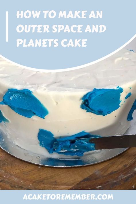 How to make a simple outer space birthday cake for a planets birthday party. Space Birthday Cake Diy, Simple Space Birthday Cake, Space Birthday Smash Cake, Galaxy Smash Cake 1st Birthdays, Astronaut Sheet Cake, Easy Space Themed Cake, Space Cake Ideas Simple, Simple Space Theme Cake, Smash Cake Space Theme