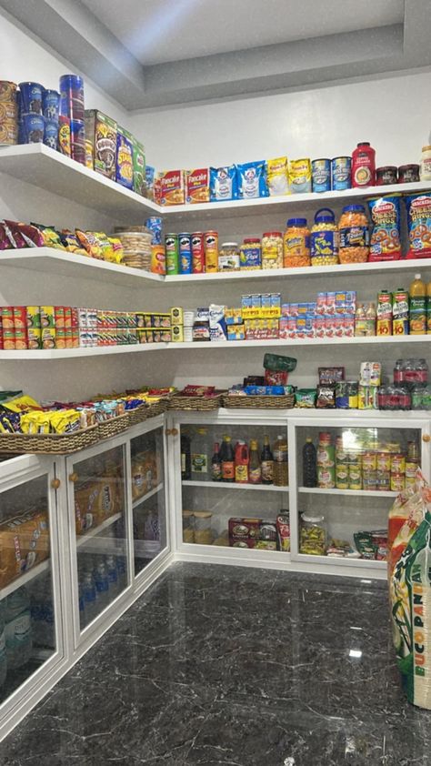 Snack Bar Pantry, Huge Snack Pantry, Walk In Pantry Aesthetic, Organize Hair Appliances, Big Pantry Design, Full Pantry Aesthetic, Pantry Aesthetic Junk Food, Organized House Ideas, Big Pantry Ideas