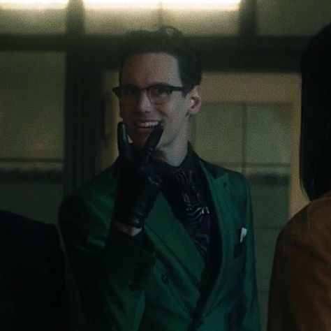 Ed Nygma, Reverse Pines, Edward Nygma, Reverse Falls, Gravity Falls, Gotham, Gravity, The Story, Green