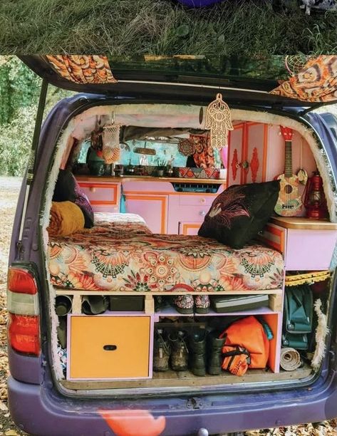 Van Layout, Chevy Astro Van, Kangoo Camper, Minivan Camper Conversion, Zelt Camping, Boat Food Ideas, Suv Camper, Minivan Camping, Astro Van