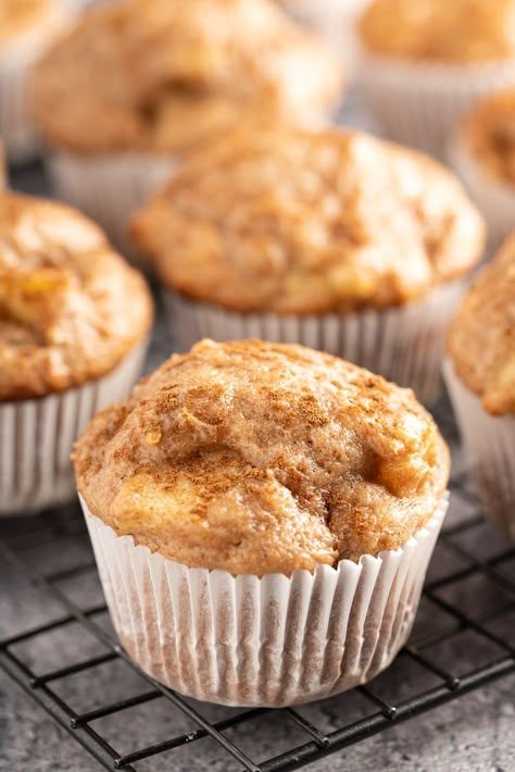 Cake Mix Apple Sauce Muffins, Yellow Cake Mix Apple Muffins, Apple Bars Recipes Easy Cake Mixes, Boxed Muffin Mix Recipes, Uses For Muffin Mixes, Cake Mix Applesauce Muffins, Cake Mix Muffins Recipes Duncan Hines, Apple Spice Muffins Using Box Cake, Cake Mix Apple Muffins