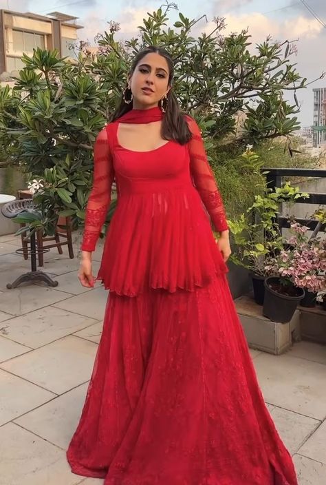 Red Garara Dress Simple, Red Sarara Dress, Red Garara Dress, Muslim Wedding Guest Outfit, Pakistani Wedding Guest Outfits, Anarkali Dress Ideas, Garara Dress, Dresses Casual Party, White Dress Shirts