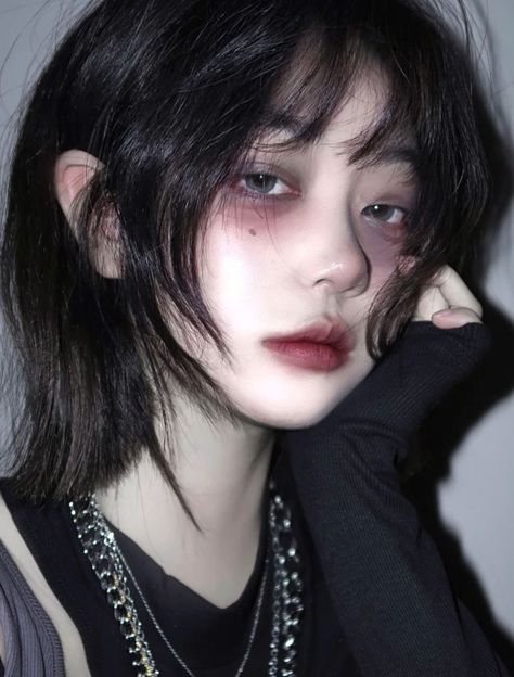 Vampire Makeup, Doll Eye Makeup, Alt Makeup, Swag Makeup, Cool Makeup Looks, Ethereal Makeup, Emo Makeup, Edgy Makeup, Dark Makeup