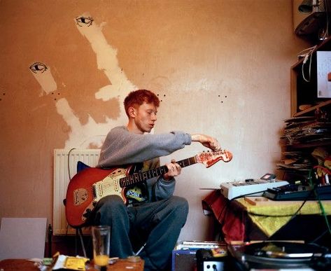 Francis Wolff, King Krule, Skins Uk, Music Aesthetic, Music Studio, Photography Inspo, Music Stuff, Pose Reference, Sunny Days