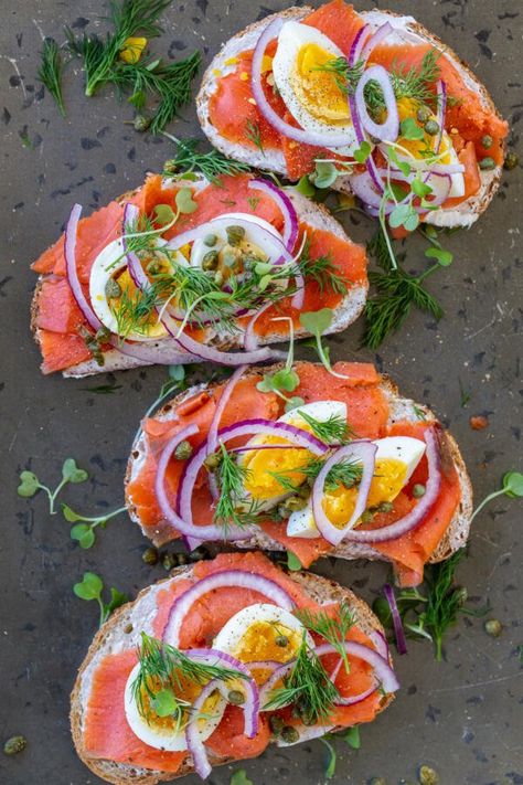 Smoked Salmon Toast - Momsdish Smoked Salmon Toast, Open Faced Sandwiches, Smoked Salmon Eggs, Salmon Toast, Smoked Salmon Breakfast, Smoked Salmon Sandwich, Salmon Breakfast, Salmon Sandwich, Smoked Salmon Recipes