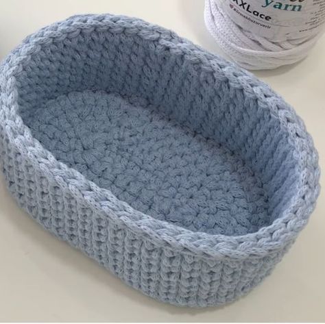 Crochet Fast And Easy Basket - We Love Crochet Free Crochet Basket Patterns For Beginners, How To Crochet Baskets Free Pattern, Crocheted Storage Baskets, Free Crochet Basket Tutorial, Crochet Dog Toy Basket, Diy Crochet Baskets, Crocheted Basket Patterns Free, Crochet Bowls Free Pattern Projects, Easy Crochet Baskets For Beginners Free