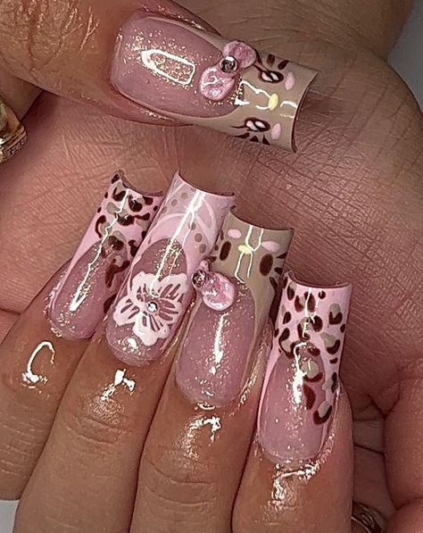 Nyc Nails, Summery Nails, Girly Acrylic Nails, Hello Kitty Nails, Really Cute Nails, Acrylic Nails Coffin Pink, Soft Nails, Unique Acrylic Nails, Kawaii Nails