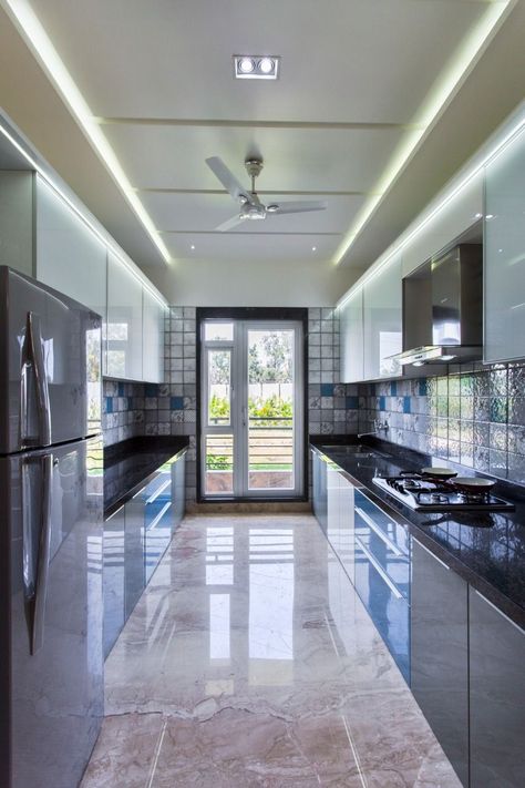 kitchen door designs ideas modern Model Kitchen Design Indian, Kitchen Interior Ideas Indian, Parallel Kitchen Ideas Indian, Indian Apartment Kitchen, Kitchen Indian Design, Small Parallel Kitchen Ideas, Kitchen Interior Indian, Parallel Kitchen Design Modern, Interior Design Kitchen Indian