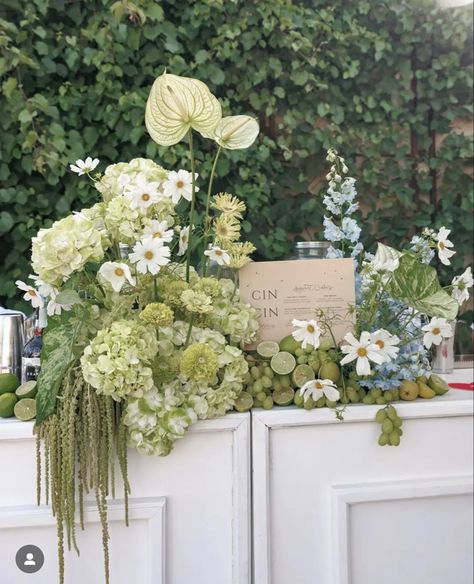 Garden Isle Wedding, Mediterranean Floral Arrangements, European Wedding Florals, Neutral Themed Wedding, Blue And Green Wedding Florals, Green Floral Wedding Decor, Flowers On Bar Wedding, Wedding Bar Flower Arrangement, Green Hydrangeas Wedding