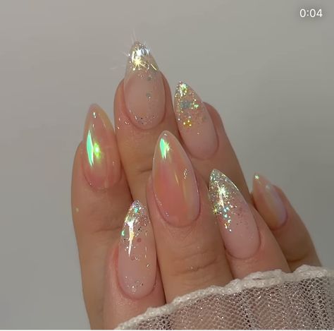 Opalescent Nails, Shattered Glass Nails, Opal Nails, Holo Nails, Wedding Nails Glitter, Art Deco Nails, Nail Idea, Pearl Nails, Christmas Nails Acrylic