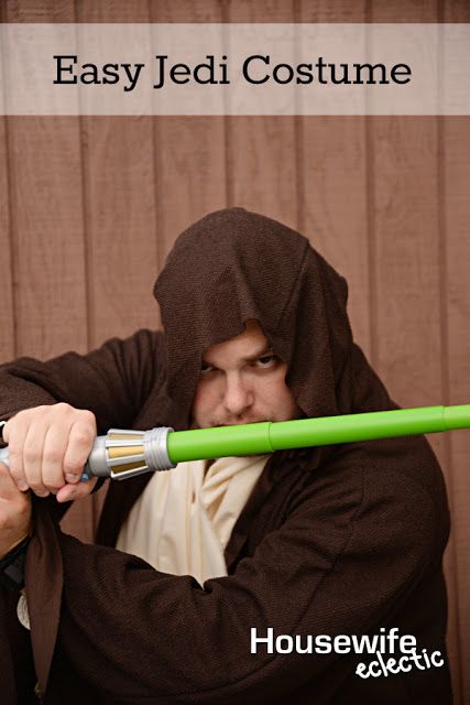 Housewife Eclectic: Easy Jedi Costume Jedi Costume Diy, Jedi Cloak, Easy Halloween Costumes Kids, Obi One, Storm Trooper Costume, Jedi Robe, Jedi Costume, Tan Shirt, Diy Halloween Costumes For Kids