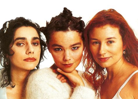 Bjork, Tori Amos and PJ Harvey Maiden Mother Crone, Circle Fashion, Pj Harvey, Tori Amos, Trip Hop, Three Women, Female Musicians, Rock N’roll, Women In Music