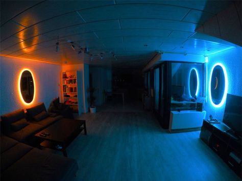 Portal Mirror, Bedroom Gaming, Geek Room, Gaming Ideas, Portal Game, Park House, Video Game Rooms, Office Games, Man Cave Home Bar