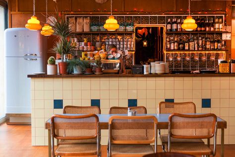 The Breakfast Club | Finch Interiors Vinyl Cafe, Home Bar Ideas, Oxford Uk, Retro Cafe, Pizza Design, Dining Restaurant, Casual Dining Restaurant, Bar Interior, Cafe Shop