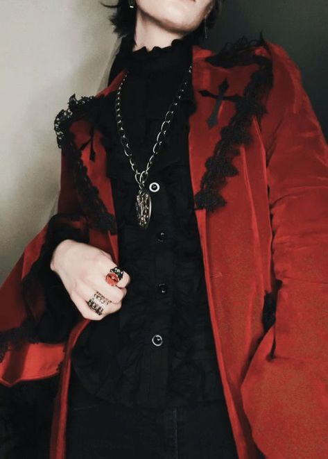 Evil Outfits Aesthetic Male, Red Dark Academia Outfits Men, Vampire Aesthetic Masc, Royal Vampire Aesthetic Outfit, Vampirecore Clothes, Vampire Prince Outfit, Gothic Vampire Aesthetic Outfit Male, Gothic Vampire Aesthetic Male, Romantic Goth Masculine