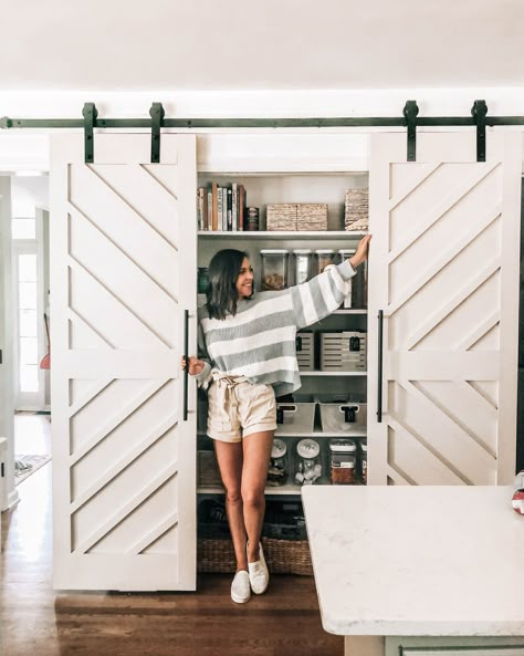 DIY Pantry Double Barn Doors - Pretty in the Pines, North Carolina Lifestyle and Fashion Blog Barn Door Sliders, Pretty In The Pines, Barn Door Pantry, Double Sliding Barn Doors, Barn Door Ideas, Modern Barn Door, Barn Door Designs, Diy Barn, Diy Pantry