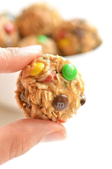 Monster Cookie Energy Balls, Low Carb Fast Food, Healthy Pregnancy Snacks, Pregnancy Eating, Healthy Pregnancy Food, Pregnancy Meals, Pregnancy Recipes, Pregnancy Snacks, Healthy Afternoon Snacks