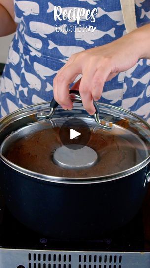 Save gas, bake cake on the stove top | Save gas, bake cake on the stove top | By Recipes Master TV | Today we're going to make this
super delicious chocolate cake in the pan. First start by adding 2 eggs. Then a cup of sugar. Mix well. Now add a cup of milk. Then
half a cup of oil. Add two cups of flour, Now add half a cup of chocolate
powder. Add a tablespoon of baking
powder. Look how delicious it is. Now
pour the butter into a pan. Place the cake in the deep pan. Cover and bake. Post in the
comments where you're watching this video from. Look how amazing it turned out. Spread condensed milk on top if
you like. I'll leave the full recipe at
the end of the video. And then grated coconut. It was super soft. And that's the result of our
cake today. I recommend making it when you're visiting Delicious Chocolate Cake, Chocolate Bundt, Deep Pan, Cakes Chocolate, Cup Of Milk, Caramelized Bananas, Bake Cake, Tasty Chocolate Cake, Chocolate Powder