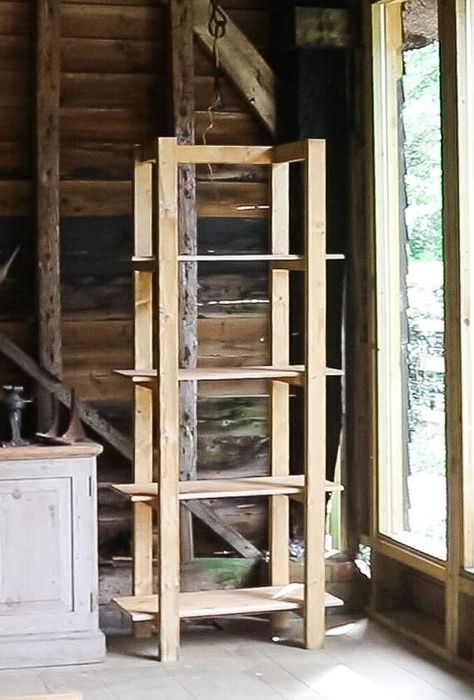 Diy Open Shelf Bookcase, Diy Open Bookshelf, A Wooden Bookcase, Diy Bookcase Plans, Reclaied Wood Shelves, Wood Bookshelf Room Divider, Tv Shelf Ideas, Industrial Shelf Diy, Barn Wood Book Shelves