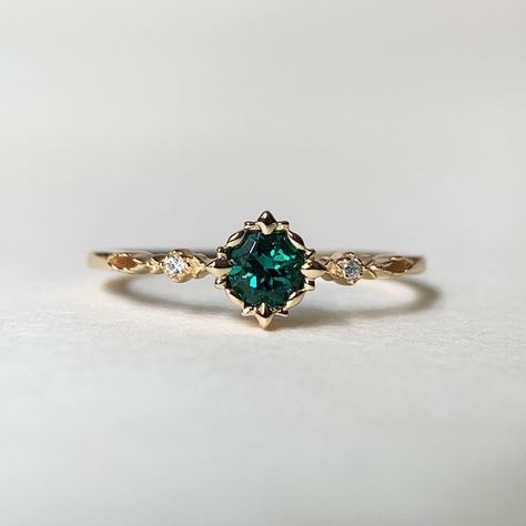 JYNICE - Etsy Green Topaz Engagement Ring, Dainty Whimsical Engagement Ring, Dainty Emerald Engagement Ring, Gold And Green Rings, Emerald Engagement Ring Simple, Engagement Ring Green Stone, Dark Green Wedding Ring, Dark Green Engagement Ring, Promise Rings Emerald