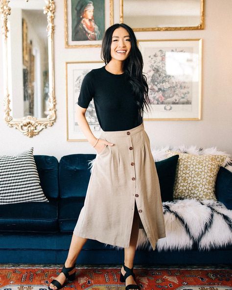 böhme on Instagram: “Smiling because it’s the weekend and our Cora Button Down Midi Skirt in khaki is now available online 💋” Button Front Midi Skirt Outfit, Button Down Midi Skirt, Button Front Midi Skirt, Closet Wishlist, Midi Skirt Outfit, Smile Because, A Skirt, Skirt Outfit, Skirt Outfits